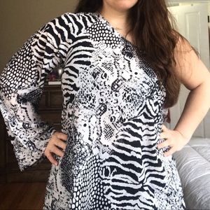 Navy and white zebra animal print tunic